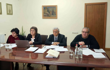 Քննարկվել է երկրաշարժի հետևանքով անօթևան մնացած ընտանիքների բնակապահովման խնդիրը