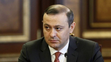 ԼՂ-ում հակառուսաստանյան տրամադրություններ են, ՌԴ-ն ինքն է ձևավորում իր հանդեպ վերաբերմունքը. Գրիգորյան