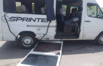 Սառնաղբյուրի խաչմերուկում բախվել են մոտոցիկլետն ու Երևան-Գյումրի երթուղին սպասարկող ավտոմեքենան