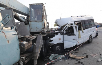 Երևանի Գևորգ Չաուշի փողոցում տեղի ունեցած ավտովթարի դեպքի առթիվ նախաձեռնվել է քրեական վարույթ