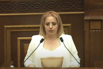 Վիգեն Խաչատրյանի մանդատը տրվեց ՔՊ ընտրացուցակի հերթական թեկնածու Անուշ Քլոյանին