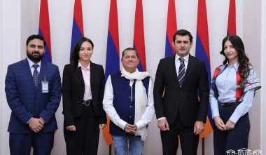 Հայաստանը կարևորում և բարձր է գնահատում բարեկամական ջերմ հարաբերությունները Հնդկաստանի հետ. Հակոբ Արշակյան