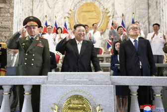 Հյուսիսային Կորեան Ռուսաստանի և Չինաստանի պատվիրակությունների ներկայությամբ շքերթի ժամանակ նոր ԱԹՍ-ներ է ներկայացրել