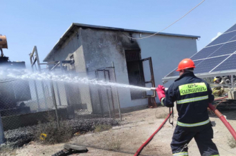Արագածոտն գյուղի արևային կայանների ենթակայանում հրդեհ է բռնկվել. ՆԳՆ