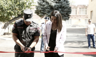 Արփինե Սարգսյանը ՆԳՆ կրթահամալիրում մասնակցել է նորակառույց դահլիճի բացման արարողությանն ու հետևել պարեկների դասընթացներին