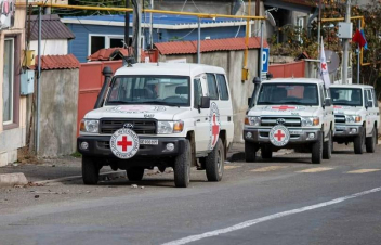 Մենք կայցելենք ձերբակալված բուժառուին հնարավորինս շուտ. Կարմիր խաչն անդրադարձել է Ադրբեջանի նոր սադրանքին