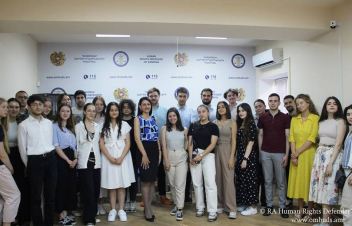 Հայաստանից և Գերմանիայից 24 ուսանող ՄԻՊ-ի հետ քննարկել են մարդու իրավունքների պաշտպանության ոլորտում առկա խնդիրները