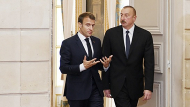 Մակրոնն Ալիևի հետ քննարկել է Լաչինի միջանցքի և Աղդամ-Ստեփանակերտ ճանապարհի բացման հարցը