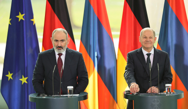 ՀՀ վարչապետը Գերմանիայի կանցլերի հետ հեռախոսազրույցում ընդգծել է՝ պատրաստ է լարվածությունը նվազեցնելուն միտված հրատապ քննարկումներ ունենալ Ալիևի հետ