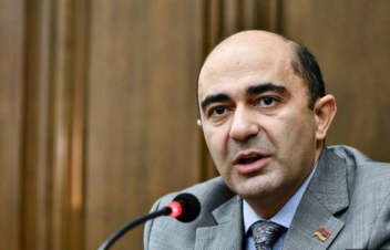 Չնայած միջազգային հանրության պահանջներին՝ ադրբեջանական զինուժը դուրս չի բերվել ՀՀ-ի օկուպացված տարածքներից. Մարուքյան