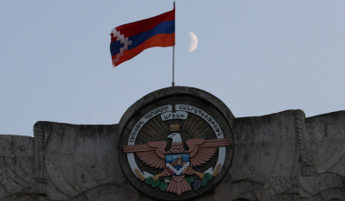 ԼՂ տեղեկատվական շտաբը հորդորում է մնալ ապաստարաններում