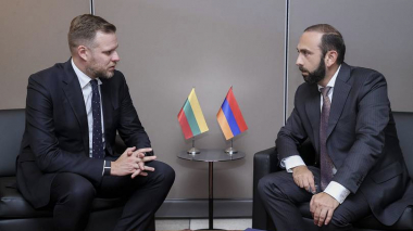 Ադրբեջանի ռազմատենչ գործելաոճը վտանգի տակ է դնում ԼՂ բնակչությանն ու տարածաշրջանը. Միրզոյանը՝ լիտվացի գործընկերոջը