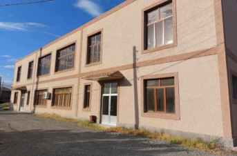 Արմավիրի Բամբակաշատ գյուղում տրամադրում են ռեստորան, որը կարող է ծառայել որպես կացարան՝ 30-40 բռնի տեղահանված արցախցիների համար