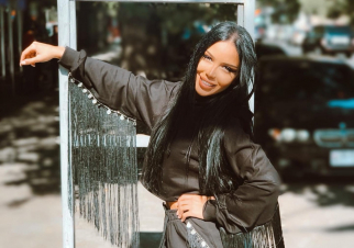 Եթե Երևան տեղափոխված արցախահայերի մեջ կան դերձակներ կապնվեք իմ հետ. Անահիտ Սիմոնյան