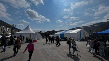 Մարդկանց հոսքը գրեթե դադարում է