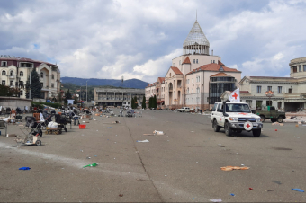 Շարունակում ենք ԼՂ-ում մնացած մարդկանց որոնումները, վերականգնել ենք 3 հոգու կապը ՀՀ-ում ընտանիքի հետ. ԿԽՄԿ