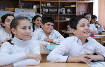 ԼՂ-ից բռնի տեղահանված 13 հազար 443 երեխա շարունակում է ուսումը հայաստանյան դպրոցներում