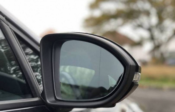 «Կոշ» ՔԿՀ-ում հաշվառված տղամարդն Աբովյանի եկեղեցու տարածքից մեքենա է գողացել