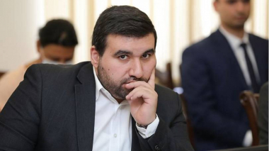 Ալավերդիի համայնքապետը լավ կանի համակերպվի ավագանու որոշման հետ, ոչ թե կրկեսային բեմադրություններ անի. Ալեքսանյան