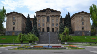 ԱԺ պատգմավորները և ողջ աշխատակազմը կպարգևատրվի