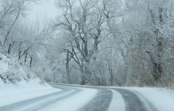 Վարդենյաց լեռնանցքը դժվարանցանելի է. իրավիճակը ՀՀ ճանապարհներին