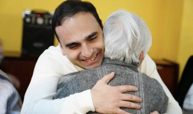 Տիգրան Ավինյանն այցելել է Նորքի տուն-ինտերնատ