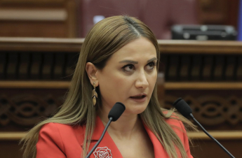 Ձեր տկարամտությամբ ԼՂ-ն բերեցիք կործանման, հույս չունենաք, որ նույնը կարողանալու եք անել ՀՀ-ի հետ. ԱԺ պատգամավորը՝ Շահրամանյանի խորհրդականին