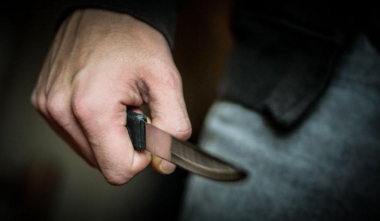 Դանակով հարձակվել են «Կենդանիների խնամքի կենտրոնի» աշխատակիցների վրա, որոնք փորձել են արձակել ու տեղափոխել կապված շներին