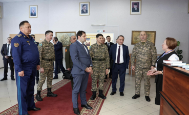 Ղազախստանի ռազմական քոլեջն ու ՊՆ սերժանտների պատրաստության կենտրոնը կհամագործակցեն. Պապիկյանը ծանոթացել է ծրագրերին