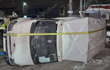 Երևանում մերկասառույցի պատճառով մեքենան կողաշրջվել է․ ուղևորը տեղափոխվել է հիվանդանոց