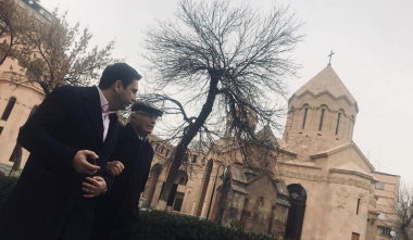 Մեծ վարպետ, շնորհավոր տարեդարձդ. Ալեն Սիմոնյանը շնորհավորել է Տիգրան Մանսուրյանին