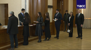 Ալիևը գնացել է էթնիկ զտված Ստեփանակերտ, որտեղ ընտրություններին մասնակցող չկա, ինքն էլ երբեք գրանցված չի եղել. Մարուքյան