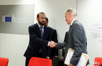 Բրյուսելում ԱԳ նախարարն ու Խերտ Յան Կուպմանը Հարավային Կովկասում անվտանգային իրավիճակին վերաբերող հարցեր են քննարկել