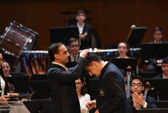 Տիգրան Ավինյանը Էդուարդ Թոփչյանին պարգևատրել է «Արգիշտի առաջին» հուշամեդալով