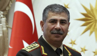 Ադրբեջանի ՊՆ ղեկավարը հանձնարարել է բարձրացնել ստորաբաժանումների մարտունակությունը