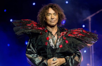 Վալերի Լեոնտևը հեռանում է բեմից