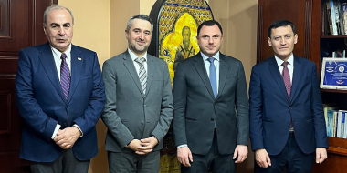 Վրաստանի կրթության, գիտության և երիտասարդության նախարարը  ծանոթացել է հայկական ձեռագրերին