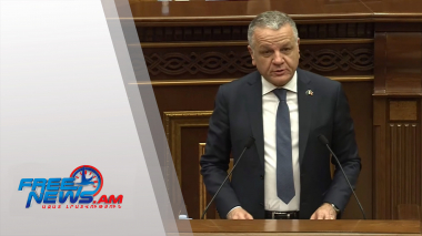 ԵՄ-ն դիտարկում է աջակցել ՀՀ զինված ուժերին ոչ մահաբեր զենքերով. ԵՄ դեսպան