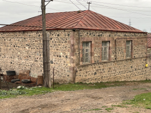 Անկանոն կրակի հետևանքով վնասվել է Տեղ գյուղի տներից մեկը. ՆԳՆ