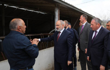 Վարչապետը կառավարության աջակցությունն է խոստացել 350 գլուխ խոշոր եղջերավոր անասուն ունեցող ֆերմային