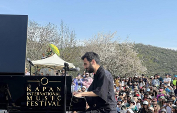 Խուստուփ լեռան փեշերին կայացել է Տիգրան Համասյանի՝ «Հող և ջուր» խորագրով համերգը