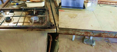 Կասեցվել է սանիտարահիգենիկ նորմերի կոպիտ խախտումներով գործող «ՄԱՅԻՍՅԱՆ ԿԱՄՈՒՐՋ» հանրային սննդի օբյեկտի արտադրական գործունեությունը