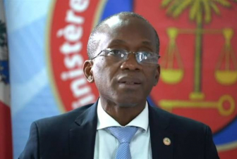 Հայիթիի վարչապետի հրաժարականից հետո այդ պաշտոնը ժամանակավորապես վստահվել է Միշել Պատրիկ Բուավերին