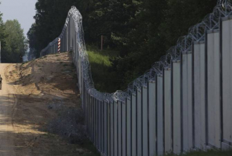 Տուսկը հայտնել է, որ Լեհաստանի իշխանությունները չեն ծրագրում ականապատել արևելյան սահմանը