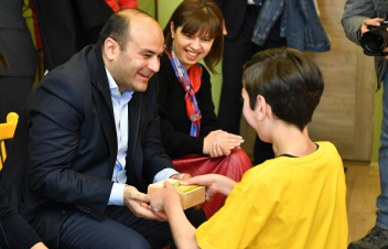 Իրականացվող բարեփոխումները հիմնված են երեխայակենտրոն մոտեցման, նրանց լավագույն շահի ապահովման սկզբունքի վրա․ ԱՍՀ նախարար