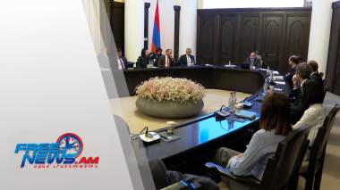 Երկաթուղու վերականգնման աշխատանքները լավ տեմպերով են առաջ գնում. նախարար