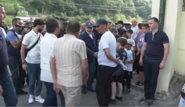 Քաջարանում վերակառուցվում են պուրակներ, մարզահրապարակ եւ խաղահրապարակ