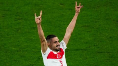 Թուրքիայի դեսպանը կանչվել է Գերմանիայի ԱԳՆ՝ թուրք ֆուտբոլիստի կողմից «Գորշ գայլեր»–ի ժեստը ցույց տալու պատճառով