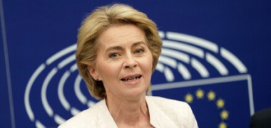 Ուրսուլա ֆոն դեր Լայենը վերընտրվել է Եվրահանձնաժողովի նախագահի պաշտոնում