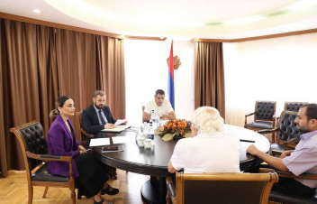 Ինչ հարցեր է քննարկել Էկոնոմիկայի նախարարը գործարարների և քաղաքացիների հետ